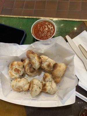 garlic knots