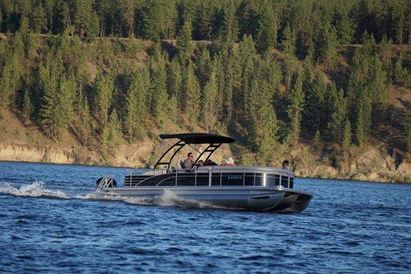 Lake Escapes Boat Rentals