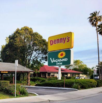 Dennys Restaurant in Sunnyvale,  home of the Burger Den