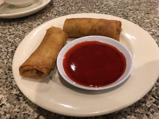 Egg rolls (one pieces comes with the dinner combo)