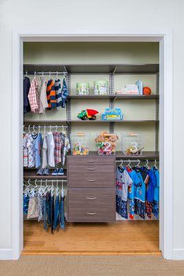 Kids Reach-In Closet in Freedom Rail Driftwood.