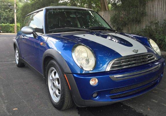 2006 Mini Cooper 2 door with Panorama Roof