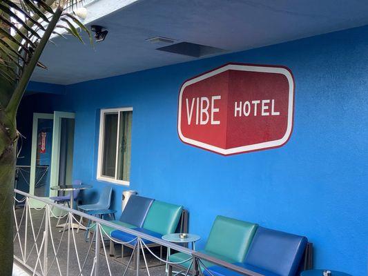 Vibe Hotel West Hollywood