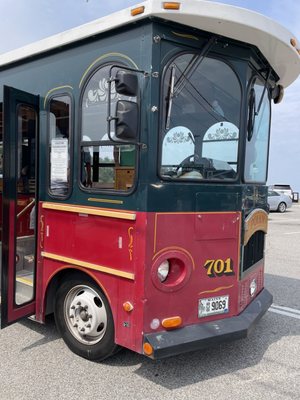 Trolly at Perkins Cove