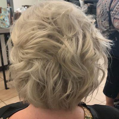 Platinum blonde color and style