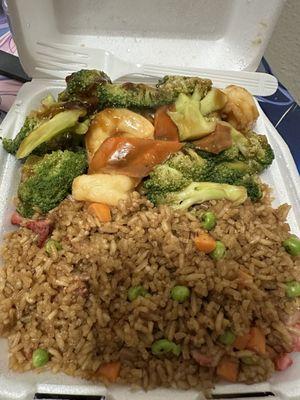 L22. Shrimp with Broccoli Lunch Special