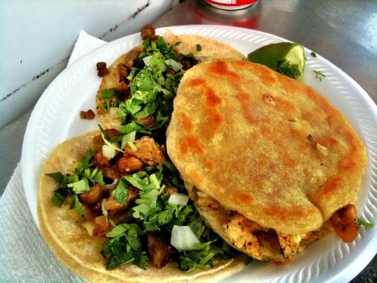 Taco al pastor, taco de beef fajita and chicken and cheese gordita! Delicious!