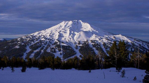 Powder House Ski & Snowboard