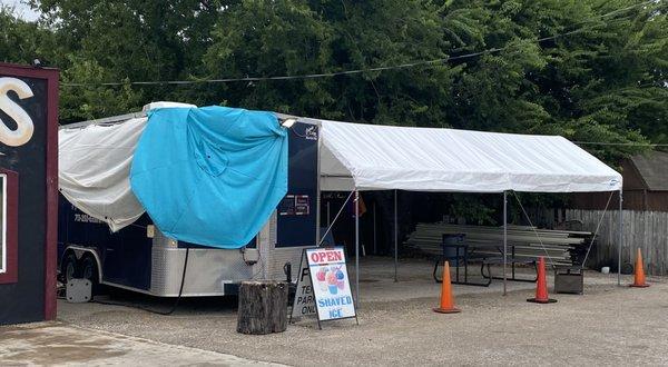 New shade cover. Great Shaved Ice And Snow Cones. 
Open 3-9 Daily and 3-8 Sunday