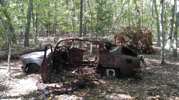 Abandoned car, 9/25/16