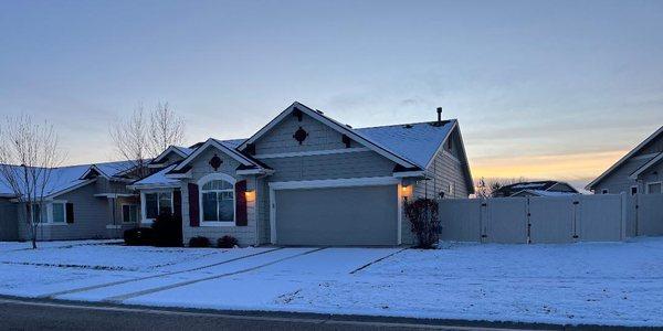 For Sale
Eagle, ID
3 bedrooms/2 baths
$546,777