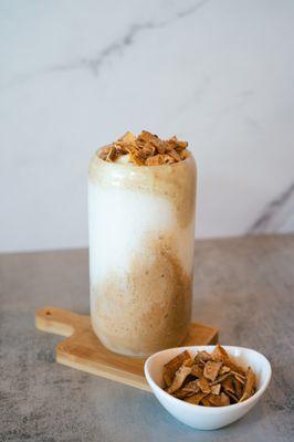 Coconut Coffee
Coconut Smoothie with Black Coffee and Coconut Flakes