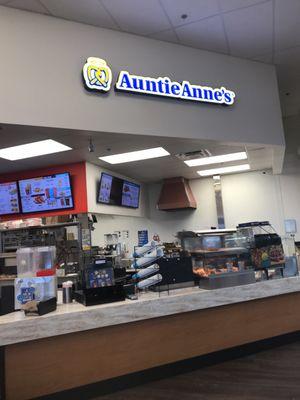 Auntie Anne's pretzel in Gardendale