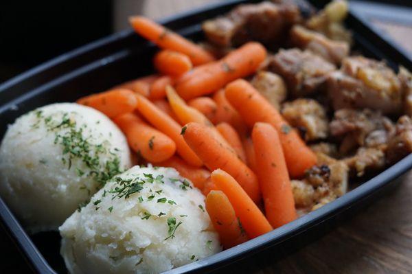 Herb Mashed Potatoes/Candy Carrots/Grilled Chicken Thighs