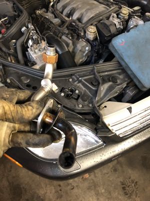 Plugged EGR valve pipe. Mercedes Benz e320