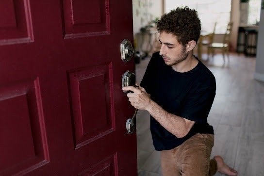 We can help with everything from advanced safety measures to emergency lockouts.