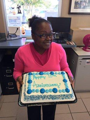 Congrats to Deidra Bradford on her 15th year Anniversary with Easy Auto. Deidra started with us in Cleveland back in 2000!