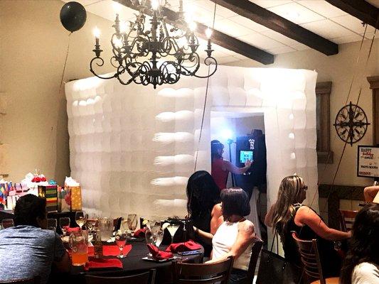 Rent an Inflatable Photobooth for your birthday party!