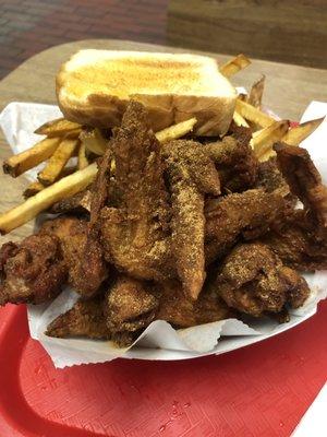 Pile o' wings.  Tasty, old school goodness.