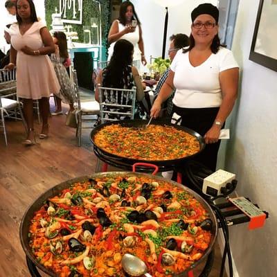 Chef Elina on site for Paellas