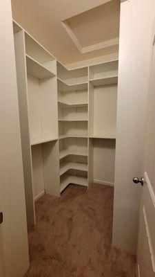 Nevada Custom Closets & Garage