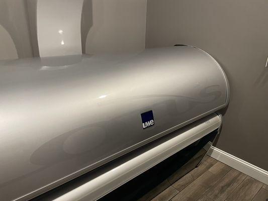 They have standing and flat tanning beds ranging from levels 1-6. To start, I chose their level 2 tanning bed. This is their Uwe Lotus.