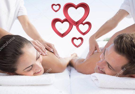 Spend time with the one you love during a Romantic couple massage