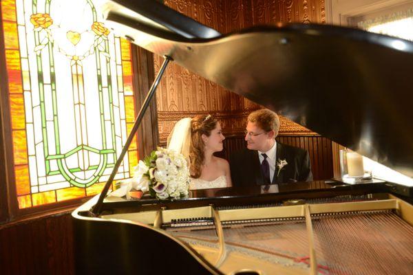 Wedding image at David's Country Inn by AnnMarie Sciascia Photogaphy