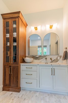 Showplace Cabinets Bathroom