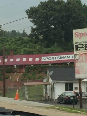 Sportsman Inn