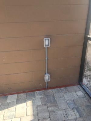 Pool deck pool light switch & outlet for code