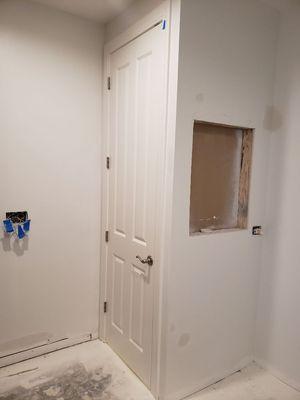 8ft Single Ball Catch Door