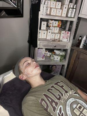 One of my main specialties: Teen Facials/Skincare! Here we are using #EminenceOrganics Clear Skin line