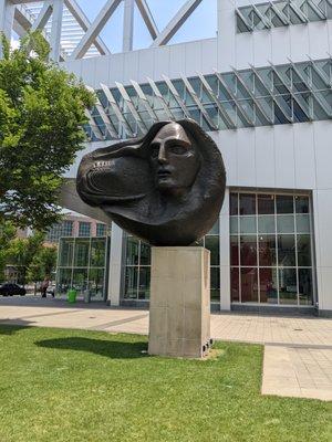 Sculpture of Oliver Pollock, Baton Rouge