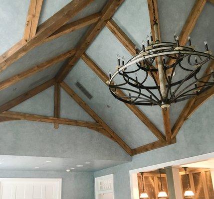 Stained beams/Faux Finish on ceiling