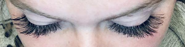 Doll eye. Eyelash extensions