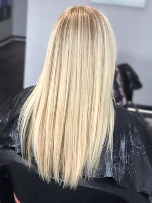 Gorgeous blonde by Artist Chelsea!