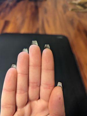 One hand nail length