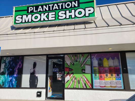 Plantation smoke shop