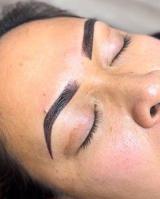 Ombré Powder Brows