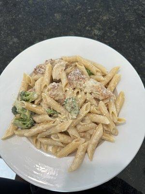 Alfredo chicken broccoli