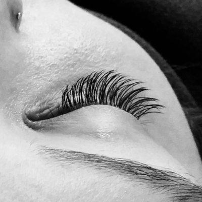 Eyelash Extensions / Classic Set. Ann Adams / Central Park Lash