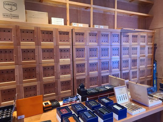 Lots of Cigar Lockers!