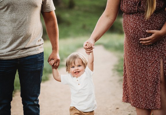 maternity photography outdoor