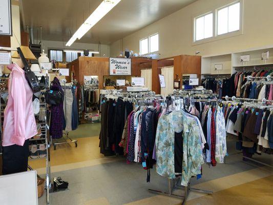 Tailwaggers Thrift Shop