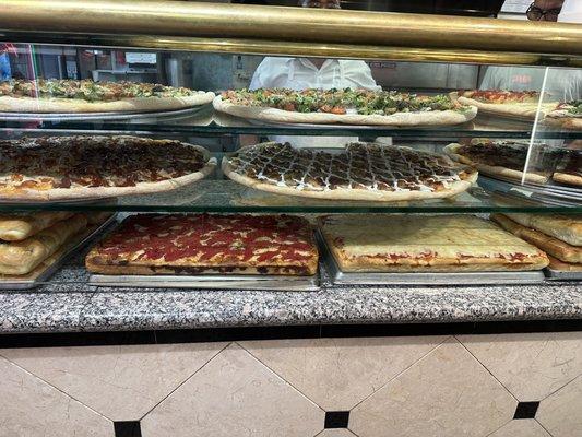 Pizza counter