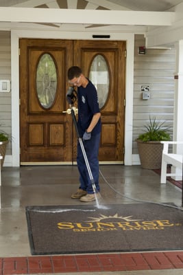 Power washing removes the layers of oil and dirt from your pavement and or siding. We place an emphasis on water reclamation.