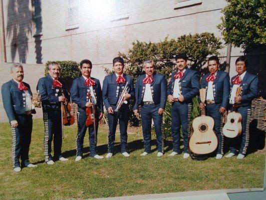 Mariachi Salinas