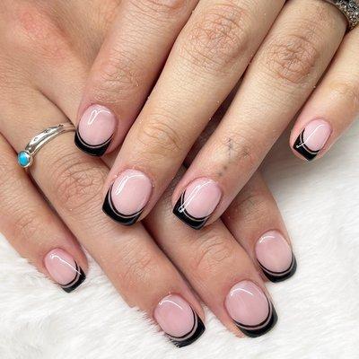 Belladreiia Nails and Esthetics