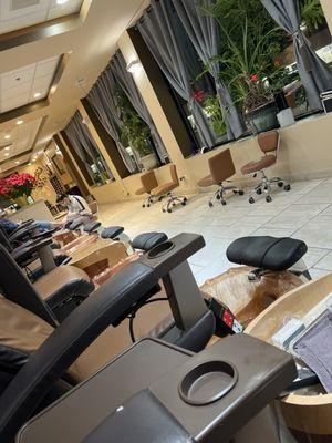 Nail salon